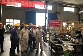 湖北30家標識制造企業(yè)到我司考察學(xué)習(xí)精益管理活動
